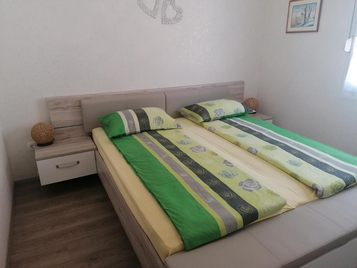 Apartmaji Valter Srpenica Экстерьер фото